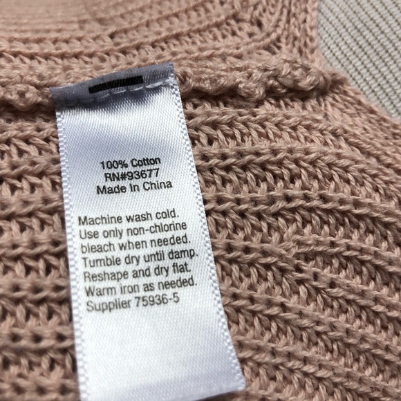 A.N.A Pink Long Sleeve V-Neck Cable Knit Sweater - Picture 7 of 7